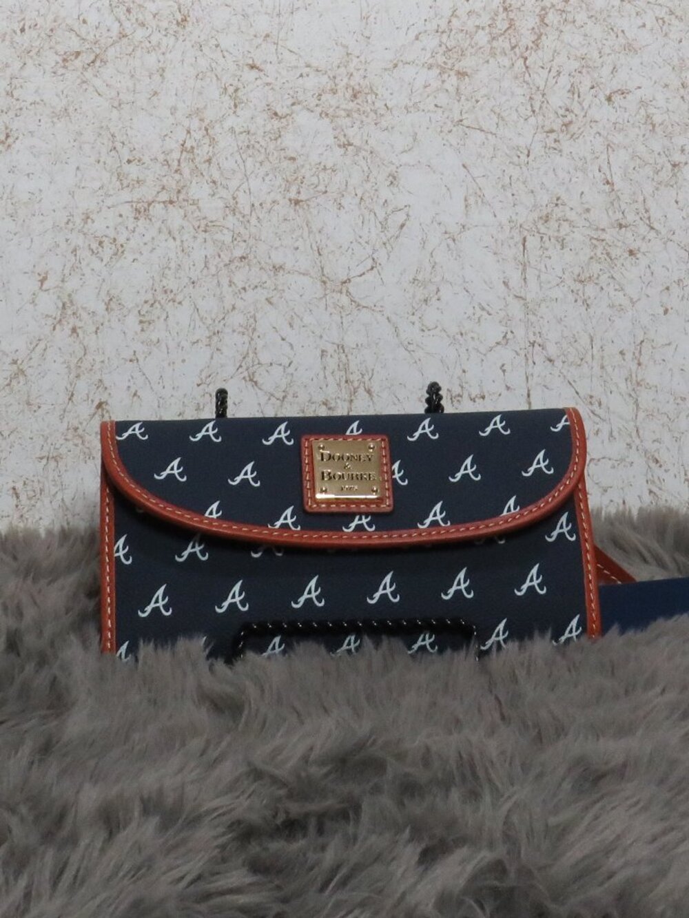 Dooney & Bourke MLB Atlanta Braves Continental Clutch Wallet (Navy)